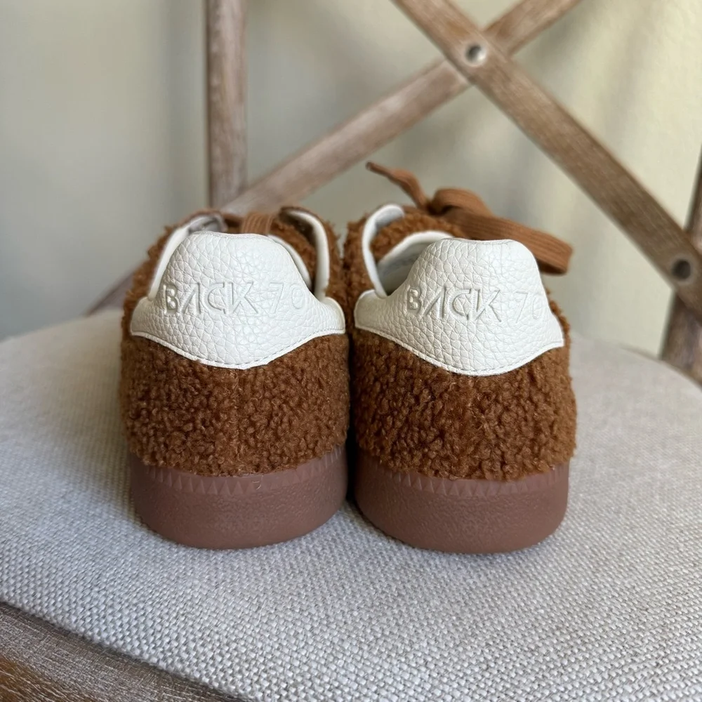 Back 70 Teddy Sneakers